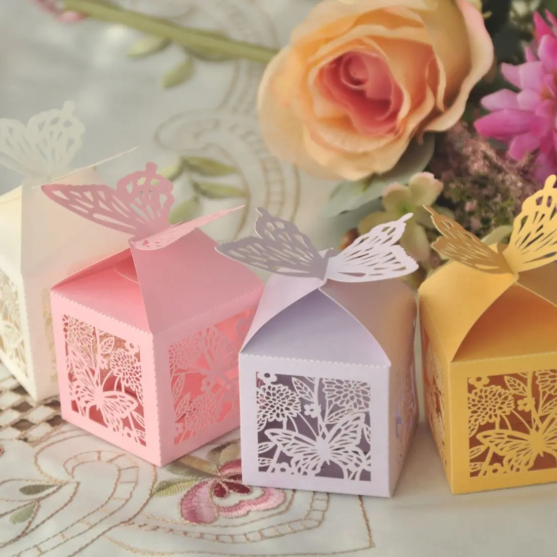 Custom Favor boxes With Logo